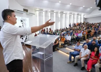 Prefeito David Almeida lança plataforma digital para ouvir a população e planejar o futuro de Manaus