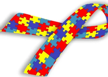 Cresce 44,4% o número de estudantes com transtorno do espectro autista