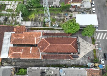 TECNOLOGIA Imagens de drone da Prefeitura de Manaus vão auxiliar trabalho de vistoria em bens móveis de patrimônio histórico no Centro