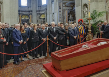 Funeral do papa: Lula e autoridades comparecem na Basílica de São Pedro
