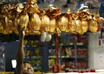 Mais de 102 milhões de brasileiros planejam compras para a Páscoa