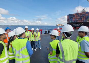 SUFRAMA Zona Franca de Portas Abertas leva acadêmicos de ciências humanas e biológicas a empresas do PIM