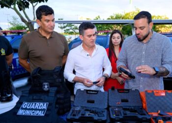 Prefeito David Almeida entrega novos armamentos e coloca Manaus na liderança nacional em segurança municipal