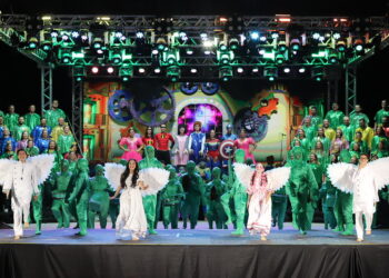 Prefeitura de Manaus e Nova Igreja Batista levam espetáculo ‘Um Sonho de Natal’ ao anfiteatro da Ponta Negra e encantam público