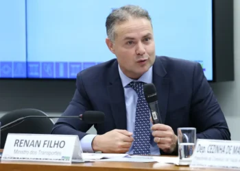 Governo espera obter em 2026 licença para trecho do meio da BR-319