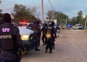 Ataque a tiros em campo de futebol deixa 11 mortos e 12 feridos no México