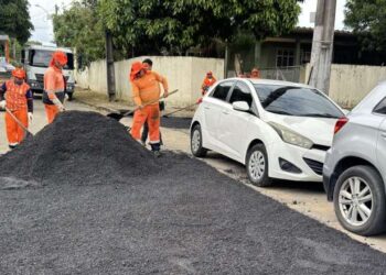 Força-tarefa da Prefeitura de Manaus recupera novas ruas no bairro Adrianópolis