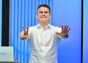 David Almeida consolida sua força e muda o cenário da disputa das eleições ao Governo do Amazonas