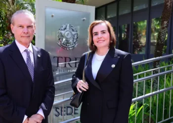 Presidente do TCE-AM Dra Yara Lins prestigia posse da nova mesa diretora do Tribunal Regional Federal da 1ª Região